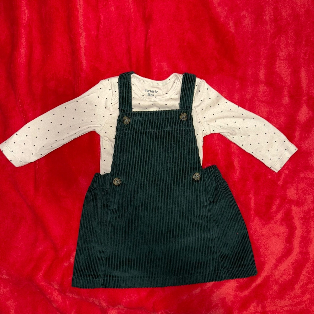 CARTER’S Green Corduroy girl Overall Dress + ONESIE LONGSLEEVE SIZE 6M